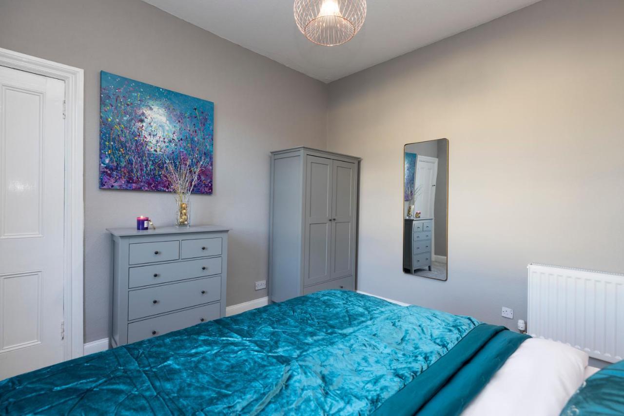 Stylish George Street Apartment Peebles Exterior photo