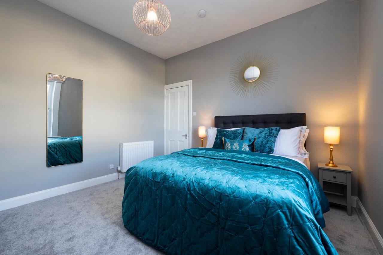 Stylish George Street Apartment Peebles Exterior photo